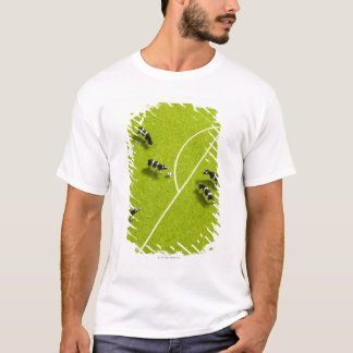 Die Kühe, die Fußball spielen T-Shirt