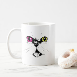 Die künstlerischen Augen der gemalten Katze Kaffeetasse