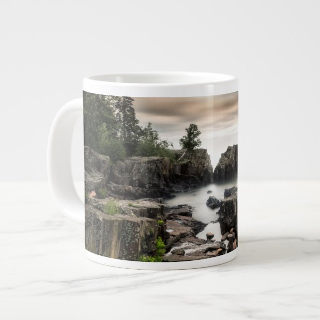 Die Küste des Lake Superior| Minnesota Jumbo-Tasse (Vorderseite Links)