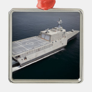 Die Küstenkampfschiff Unabhängigkeit 3 Ornament Aus Metall