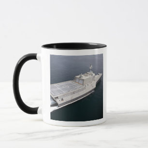 Die Küstenkampfschiff Unabhängigkeit 3 Tasse