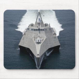 Die Küstenkampfschiff Unabhängigkeit Mousepad