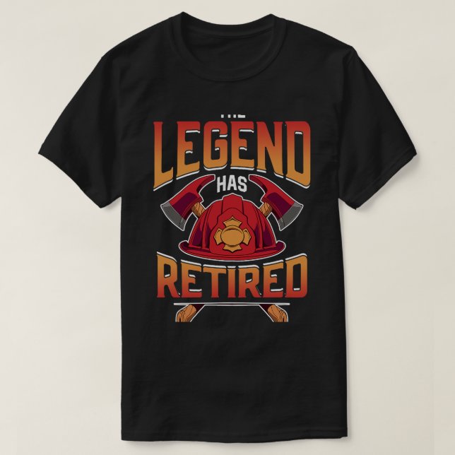 Die Legende hat die Feuerwehrkampfhelferin wieder  T-Shirt (Design vorne)