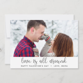 Die Liebe dreht sich um die niedliche Valentintags Feiertagskarte