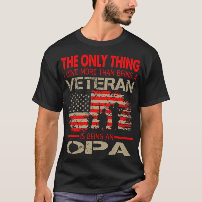 Die Liebe ist mehr als ein Veteran, Opa zu sein T-Shirt (Vorderseite)