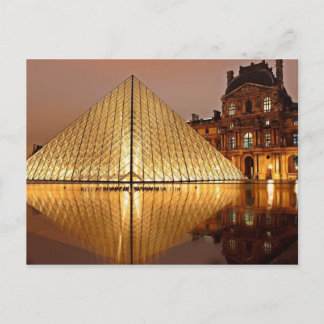 Die Louvre-Pyramide im Hof des Louvre Postkarte