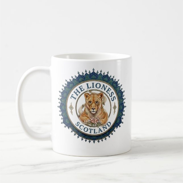 Die Löwin. Schottland Kaffeetasse (Links)