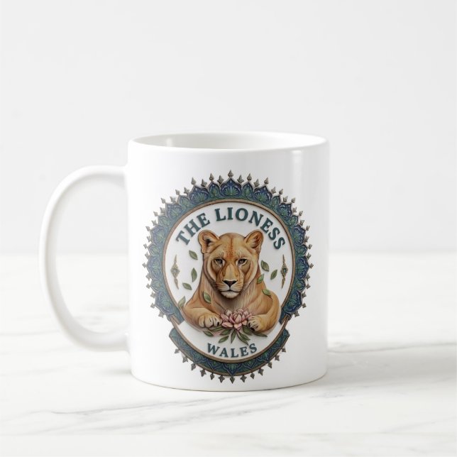 Die Löwin. Wales Kaffeetasse (Links)