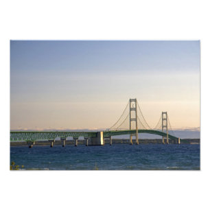 Die Mackinac Bridge überspannt die Straße von 2 Fotodruck