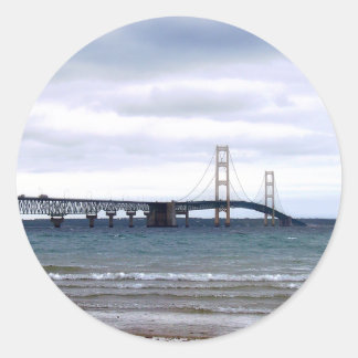 Die Mackinac-Brücke Runder Aufkleber