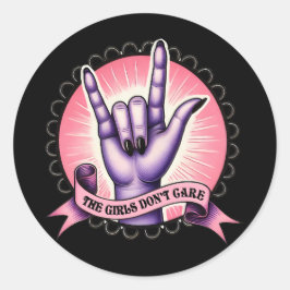 Die Mädchen kümmern sich nicht um Feministen Runder Aufkleber