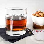 Die Maßnahme des Vaters "Funny Novelty" Whiskyglas<br><div class="desc">Das sonnige Whiskey Glas für durstige Väter mit 3 Messungen "Papa's maß,  mittel maß,  and small maß".</div>