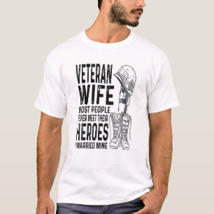 Die meisten Menschen treffen ihre Helden nie auf e T-Shirt