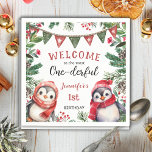 Die meisten ONEderful | Pinguin Christmas 1. Gebur Serviette<br><div class="desc">Fügen Sie dem 1. Geburtstagsfest Ihres Kindes einen Schlag Winterzauber hinzu mit unserem "Most ONE" | Penguin Weihnachten 1. Geburtstag Napkins'. Jetzt kaufen und die Festlichkeiten gelassen beginnen!</div>