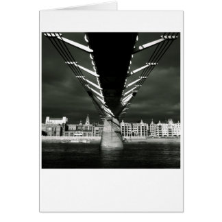 Die Millenium-Brücke