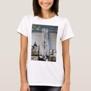 Die Millenium-Brücke T-Shirt