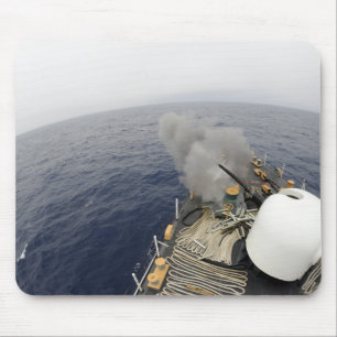 Die MK-75 76 mm Kanone Mousepad