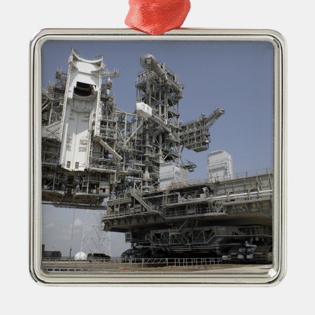 Die mobile Startplattform wird verschoben Ornament Aus Metall (Vorne)