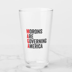 Die Morone regieren Amerika am 4. Juli Glas