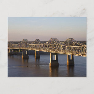 Die Natchez-Vidalia-Brücke, die über die Postkarte