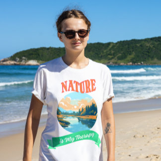 Die Natur ist meine Therapie T-Shirt