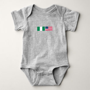 Die nigerianische und die amerikanische Flagge Sei Baby Strampler