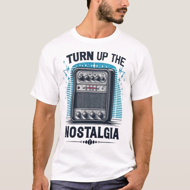 DIE NOSTALGIA: Eine Vintage Radioreise T-Shirt (Vorderseite)