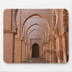 Die nun zerstörte und teilweise restaurierte Tin M Mousepad