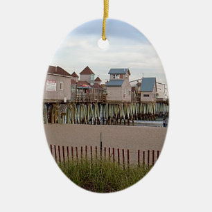 Die Old Orchard Beach Pier von Wendy C Allen 2004 Keramikornament