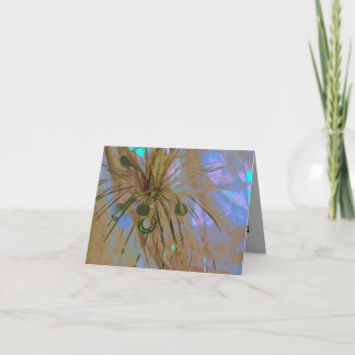 Die Party Einladung ist in Gold gehalten