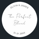 Die perfekte Mischung für die Hochzeitsfeier Runder Aufkleber<br><div class="desc">Die perfekte Blend Wedding Party Lotterie bevorzugt klassische Round Sticker</div>