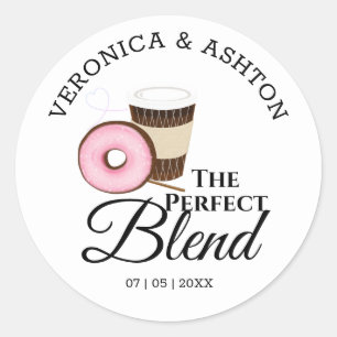 Die perfekte Mischung Kaffee und Donut Hochzeit Runder Aufkleber