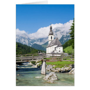 Die Pfarrkirche von Ramsau in Bayern, Deutschland