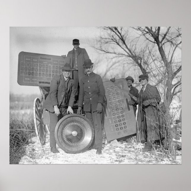 Die Polizei startete das illegale Kasino, 1932. Vi Poster (Vorne)