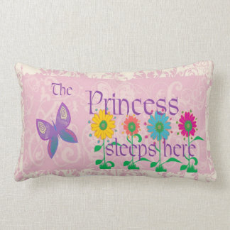 Die Prinzessin Sleeps Here Pillow Lendenkissen