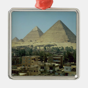 Die Pyramiden von Giseh, c.2589-30 BC, altes Ornament Aus Metall