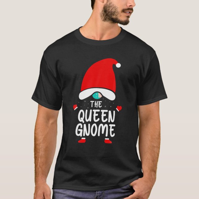 Die Queen Gnome Niedlich Funny Christmas Pajama Ma T-Shirt (Vorderseite)