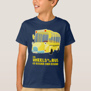 Die Räder auf dem Bus gehen um T-Shirt