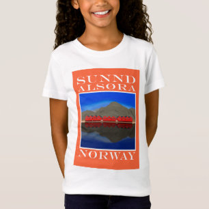 Die Red Boat Houses Sunndalsøra Norwegen T-Shirt