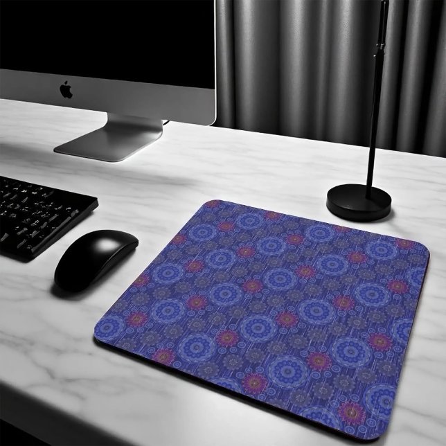 Die Regenfäden der Berry-Blütenstreuen strukturier Mousepad (Von Creator hochgeladen)
