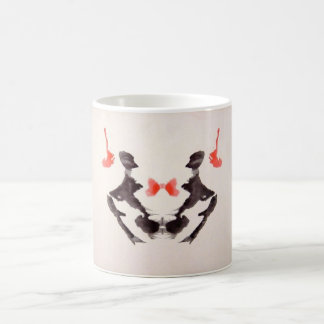 Die Rorschach Test-Tinte befleckt Platte 3 zwei Kaffeetasse