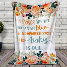 Die Rose für die Ankündigung von Babys sind rot, d