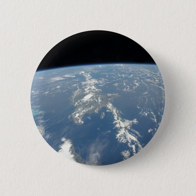 Die Sahara-Staubwolke fliegt nach Westen in den At Button (Vorderseite)