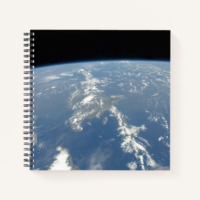 Die Sahara-Staubwolke fliegt nach Westen in den At Notizbuch (Vorderseite)