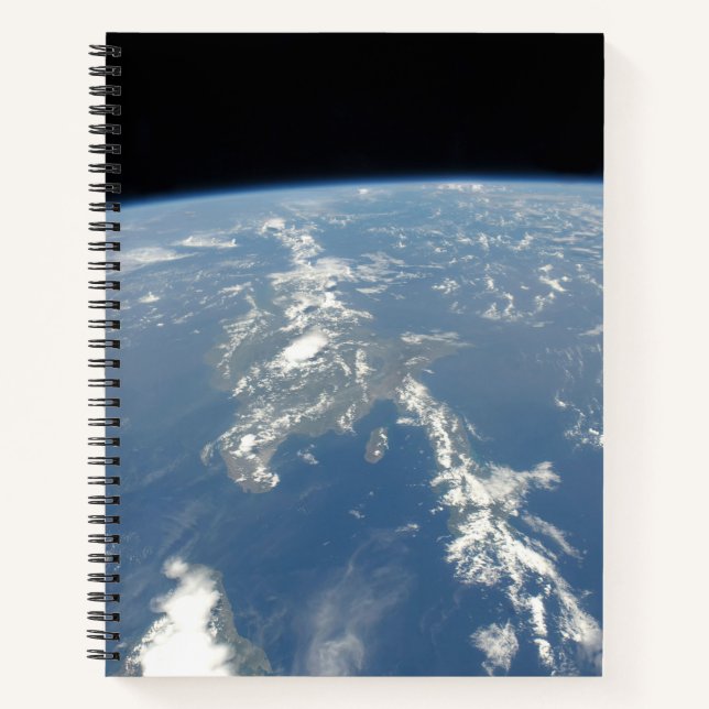 Die Sahara-Staubwolke fliegt nach Westen in den At Notizbuch (Vorderseite)