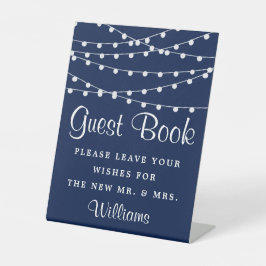 Die Saitenleuchten an der Blue Wedding Collection Sockelschild