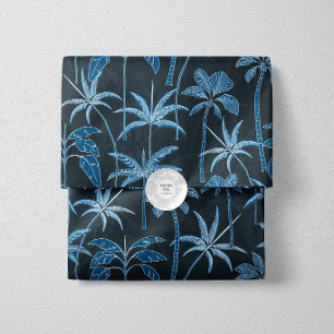 Die sanfte Offenbarung: Botanischer Palm-Luxus in  Seidenpapier