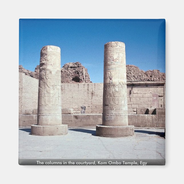 Die Säulen im Innenhof, Kom Ombo Temple, Egy Magnet (Vorne)