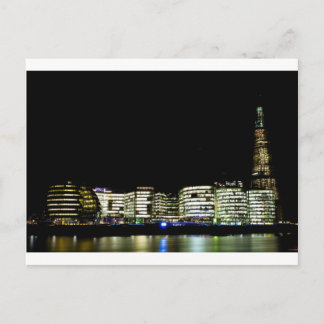 Die Schattenseiten der Londoner City-Gebäude Postkarte