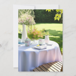 Die schöne sommerliche Aquarellgartenszene. Feiertagskarte